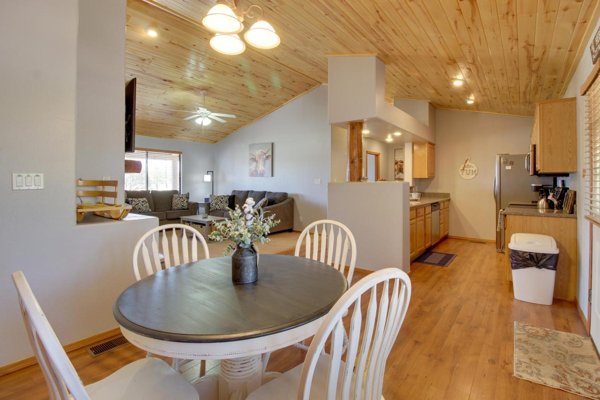 Overgaard Cabin Near Sitgreaves National Forest! Exterior foto
